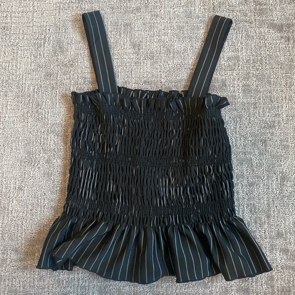 Eleven22 Black Fitted Top